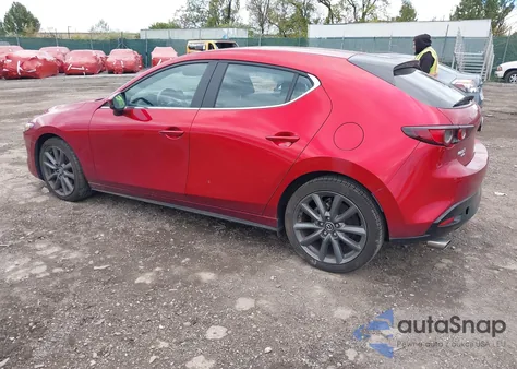 2021 Mazda Mazda3 Preferred из США, поврежденный, VIN JM1BPBLL4M1402299